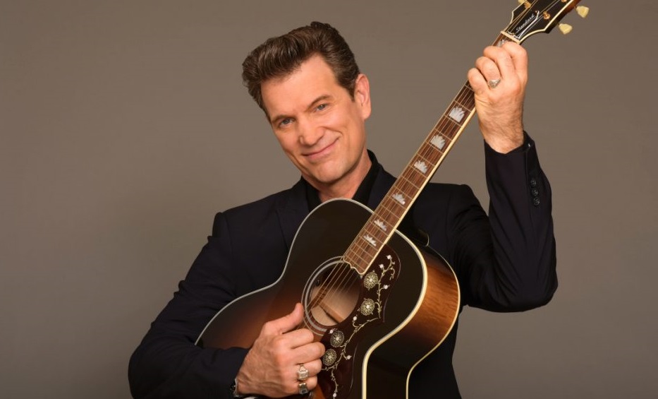 Chris Isaak