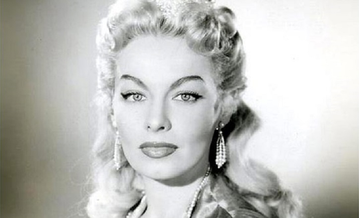 Lili St. Cyr