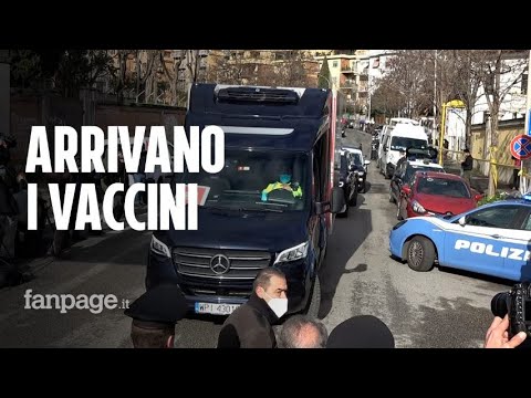 Roma, l’arrivo delle prime dosi di vaccino allo Spallanzani