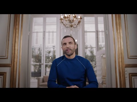 Nicolas Ghesquière, racconta le ultime collezioni Louis Vuitton | Vogue People | Vogue Italia