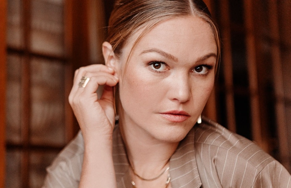 Julia Stiles