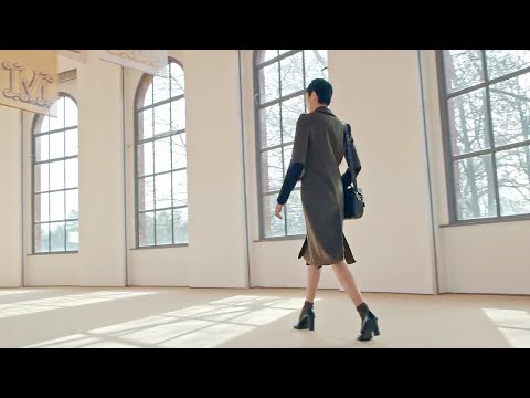 Max Mara | Fall Winter 2021/2022 | Full Show