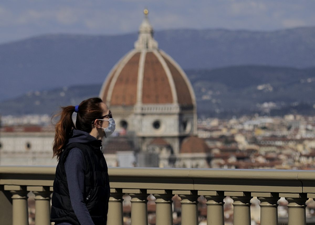 Covid, da lunedì Calabria, Toscana e Val d’Aosta zona rossa