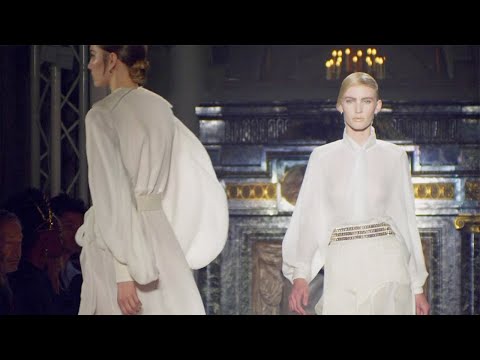 Yves Saint Laurent | Fall Winter 2011/2012 | Full Show