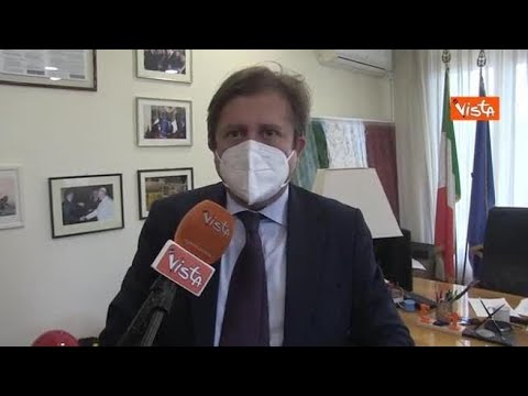 Sileri: “Dopo Pasqua vedremo i primi risultati delle vaccinazioni”