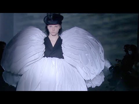 Comme Des Garcons | Fall Winter 2021/2022 | Full Show