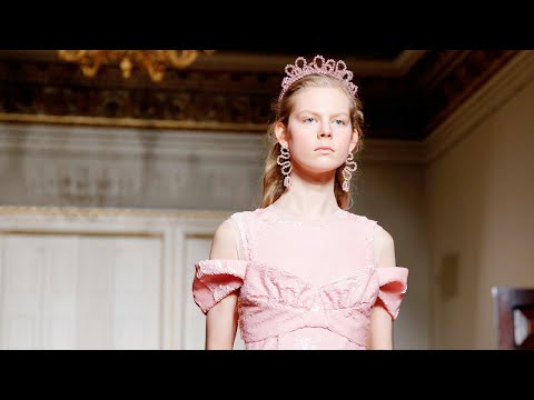 Simone Rocha | Fall Winter 2019/2020 | Full Show