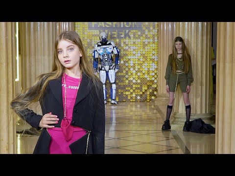 ERR Connect | Fall Winter 2021/2022 | Full Show