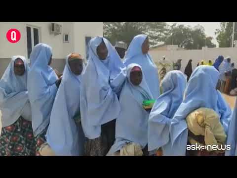 Nigeria, il ritorno a casa delle 279 studentesse rapite a scuola