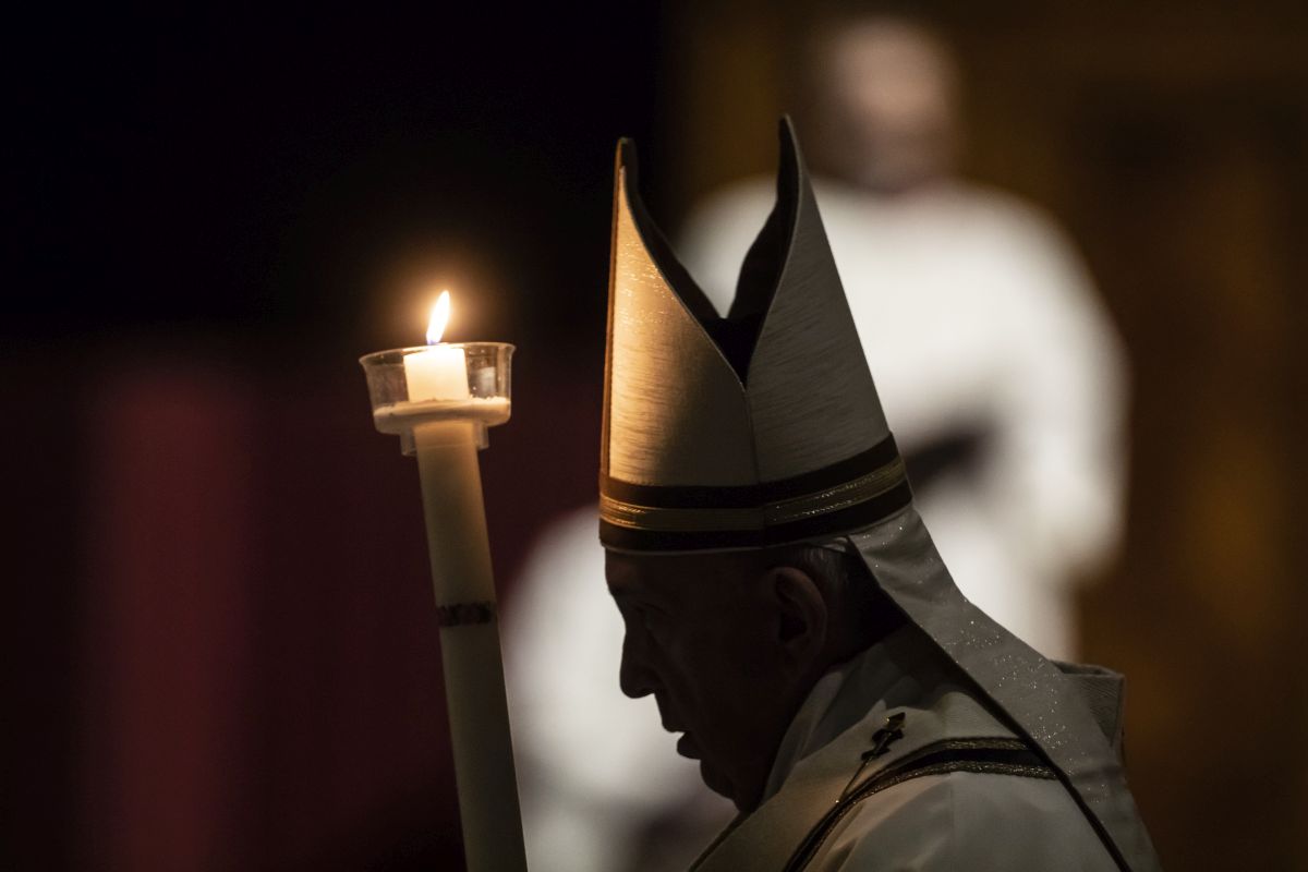 Covid, Papa Francesco: “Dalle macerie può nascere un’opera d’arte”