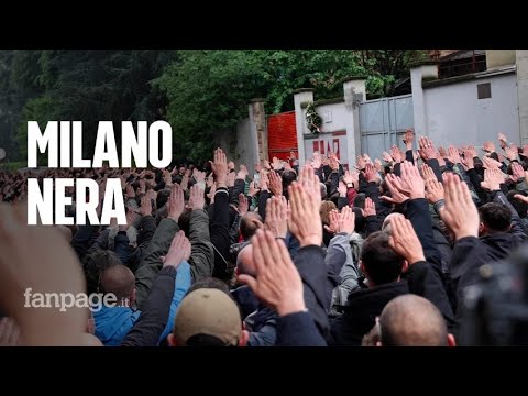 Saluto romano e assembramenti durante il presidio a Milano in ricordo di Sergio Ramelli