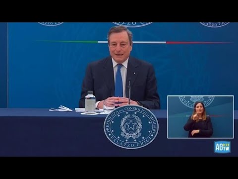 Draghi: «Ho detto a Salvini che ho voluto io Speranza, grande stima»