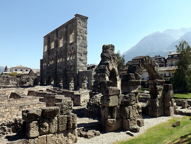 Covid, da domani Valle d’Aosta in rosso e 5 regioni in arancione