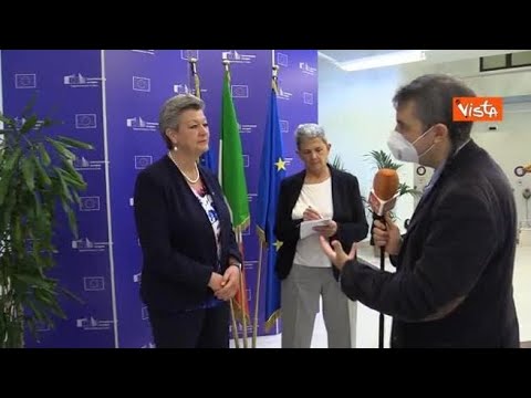 Green pass digitale, Johansson (Commissario Ue): “Sarà applicato anche ai Paesi extra-Ue”