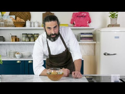 Gli spaghetti al pino mugo dello chef Riccardo Gaspari