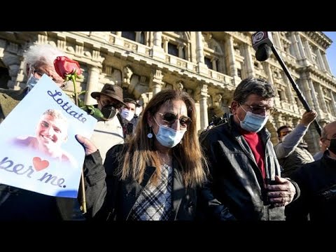 Omicidio Vannini, l’emozione dei genitori di Marco dopo la condanna definitiva dei Ciontoli