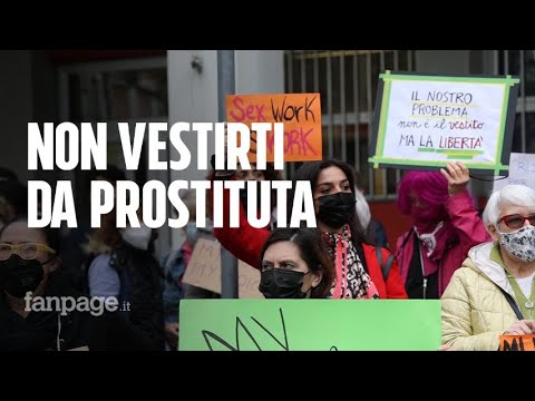 Vietato vestirsi da prostituta: non passa la regola sull’abbigliamento nel comune vicino Milano