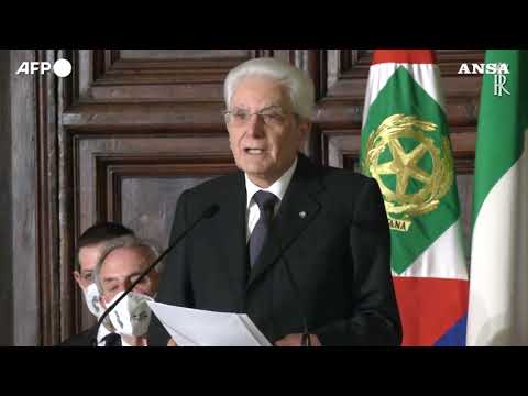 Mattarella ai partiti: “Ora e’ tempo di chiarezza e lealta’”