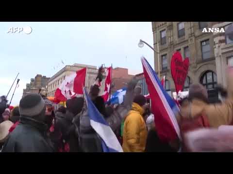 Canada, continua la protesta contro le restrizioni anti-Covid