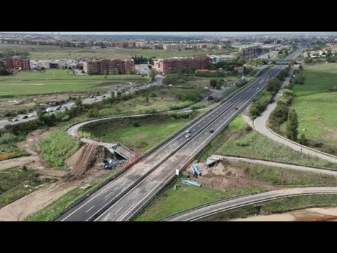 Cavalcavia crollato sulla A1: ripresa la circolazione dopo la demolizione del viadotto Ragusa