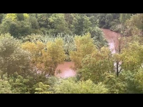 Roma: il fiume Aniene dopo il nubifragio e’ salito di livello ed e’ carico di fango