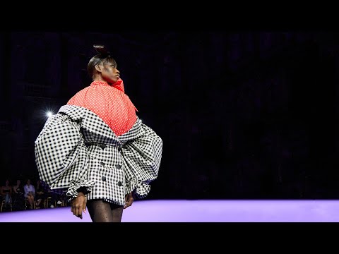 Viktor & Rolf | Haute Couture Fall Winter 2024/2025 | Paris