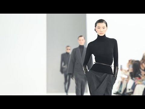 Max Mara | Fall Winter 2024/2025 | Milan Fashion Week