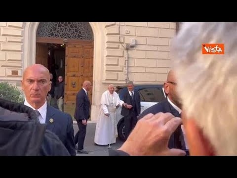 Papa Francesco visita Emma Bonino a casa dopo la malattia