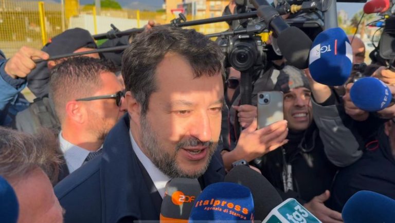 Processo Open Arms, Matteo Salvini assolto perchè il fatto non sussiste