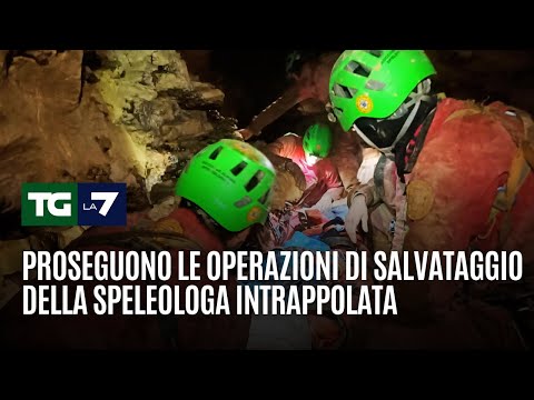 Proseguono le operazioni di salvataggio della speleologa intrappolata