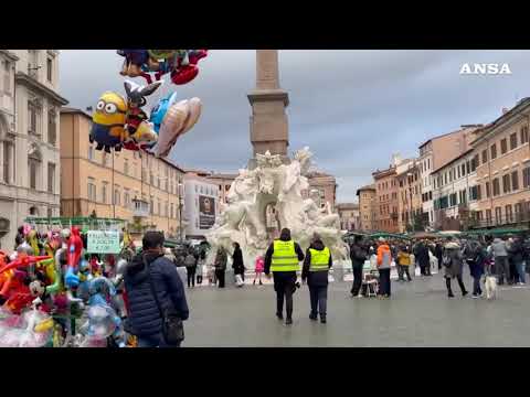 Sicurezza, controlli delle forze dell’ordine a piazza Navona