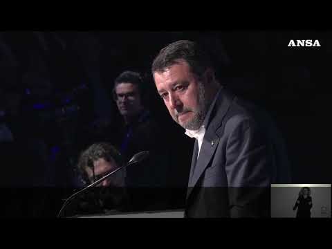 Congresso Lega, Salvini confermato segretario per acclamazione